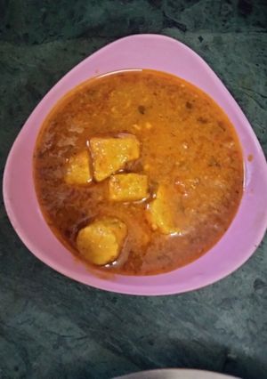 बेसन गट्टे की सब्जी (besan gatte ki sabzi recipe in Hindi) रेसिपी मुख्य फोटो