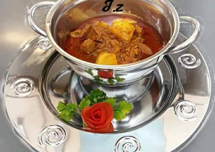 Recipe of Perfect 🥔🌿🥘Aloo gosht🥘🌿🥔 (lamb &amp; potatoe curry)
