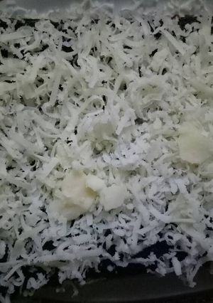 Foto resep Brownis ketan hitam tabur keju
