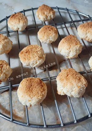Une photo de Rochers a la noix de coco 🥥