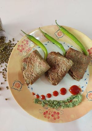 A picture of Hara Moong chilla.