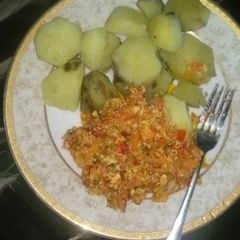 Sweet potatoes with egg sauce A picture of Sweet potatoes with egg sauce.
