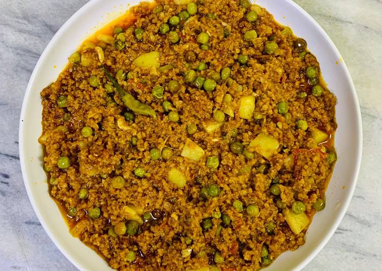 Recipe of Favorite Qeema Aalo matar