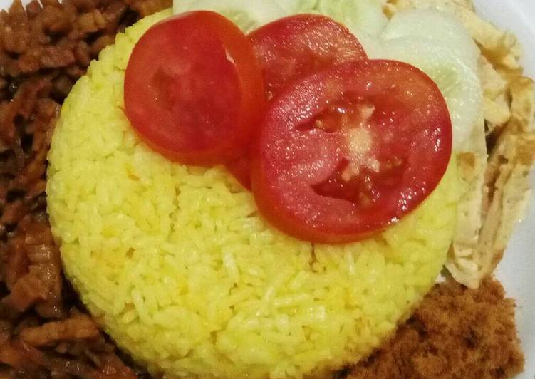 Nasi kuning