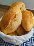 Bolillos de pan caseros