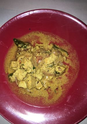 A picture of Yogurt chicken curry.