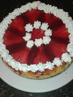 Una foto de Tarta de queso con toque de limón en la olla GM g súper fácil