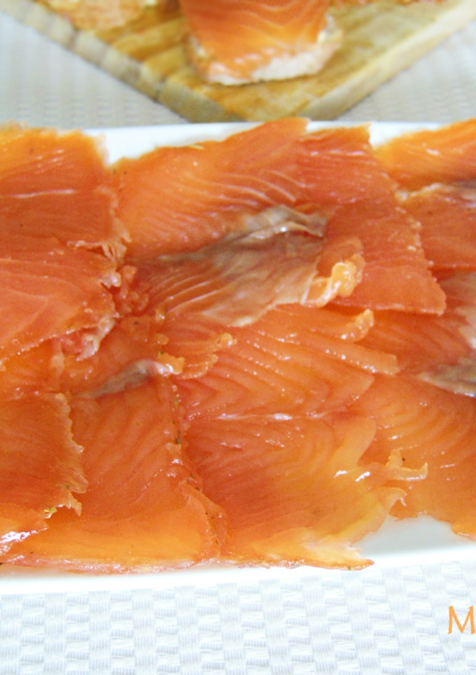 Una foto de Salmón marinado