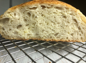 Burgonyás kovászos kenyér recept fotója