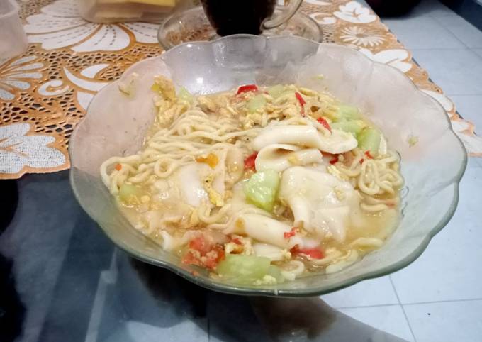 Resep Seblak krupuk bawang timun mie Resep Seblak krupuk bawang timun mie