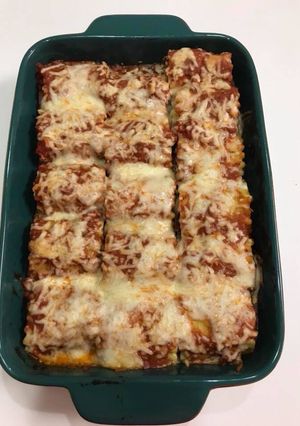 A picture of Stuffed Lasagna Rolls.