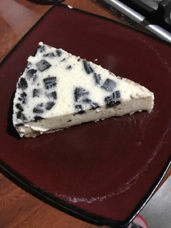 Una foto de Pay de queso con galletas Oreo