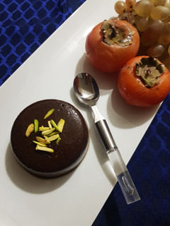 عکسی از دستور دسر خرمالو بدون شکر