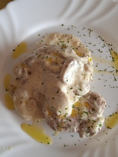 Una foto de Solomillo con salsa de champiñones a la mostaza 😜😋