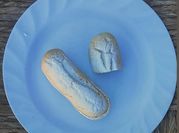 Una foto de pasteles choux