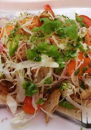 A picture of Chicken Salad.