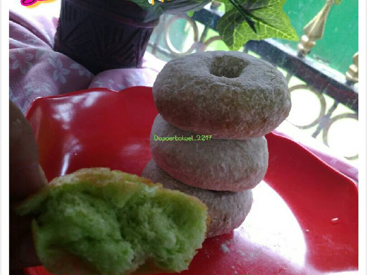 Ini dia! Resep  bikin Donat kentang rasa pandan yang sesuai selera