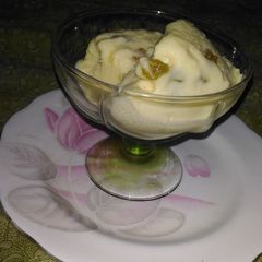 A picture of Musk melon ice cream.