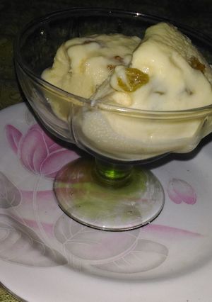 A picture of Musk melon ice cream.