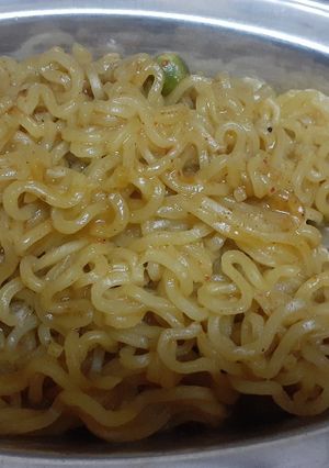 मैगी(maggi recipe in hindi) रेसिपी मुख्य फोटो