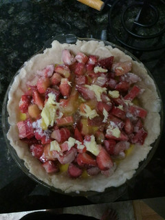A picture of Rhubarb strawberry custard pie.