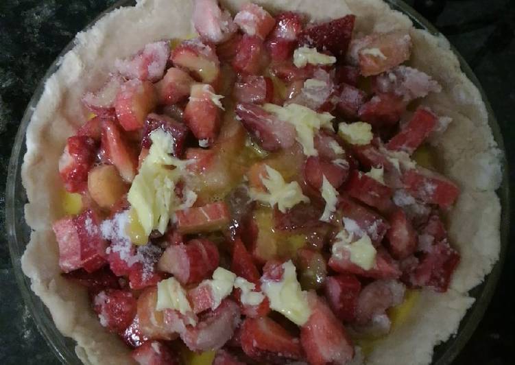 Recipe of Quick Rhubarb strawberry custard pie