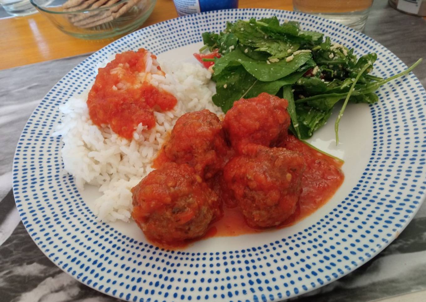 Albóndigas en su salsa muy fáciles de hacer y deliciosas