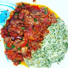 A picture of Wet fried beef with Traditional vegetables.