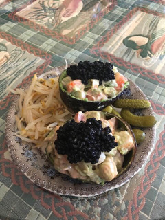 Una foto de Aguacates rellenos