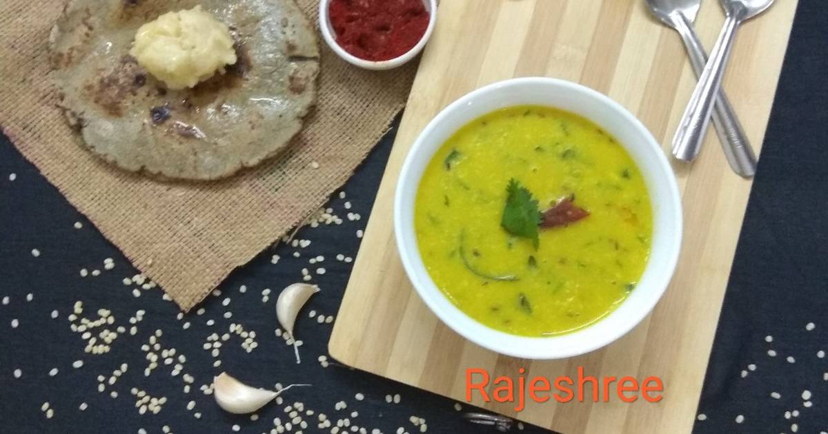 Urad Dal Gujarati Style Recipe By Rajeshree Shah Homechef Gujarat Cookpad