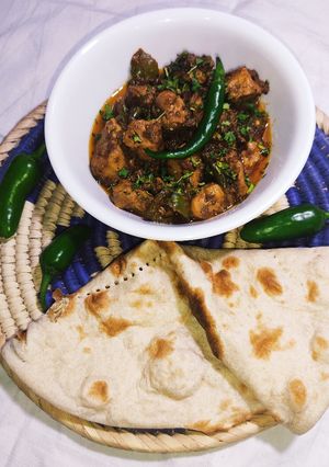 A picture of Boneless Chicken With Green chillies and Bell Pepper 🌶️.
