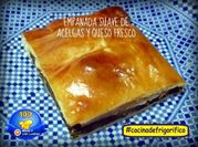 Una foto de pasta fresca de huevo