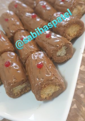 A picture of Chocolate log biscuits.