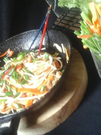 Easy Way Make Recipe Copy cat lomein that is So Delicious, Really Delicious}