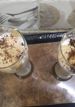 कॉफ़ी (coffee recipe in Hindi) रेसिपी मुख्य फोटो