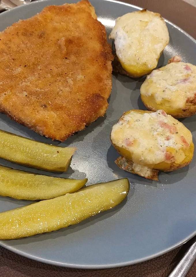 Картопля печена фарширована