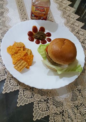 A picture of Oats burger.