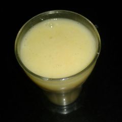 A picture of Mango shake.