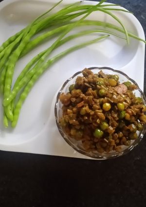 मोगरी मटर की सब्जी(magori matar ki sabzi recipe in hindi) रेसिपी मुख्य फोटो