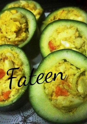 A picture of Cucumbers filling.