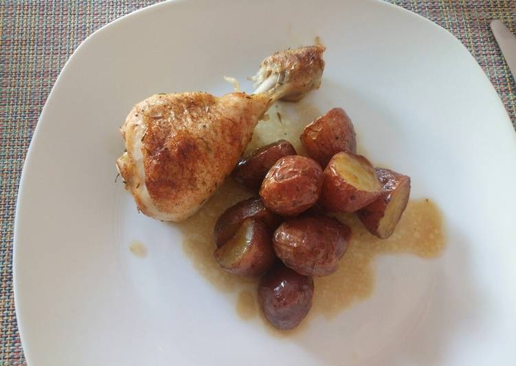 Recipe of Ultimate Orange, thyme, paprika chicken and potato bake