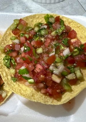 Una foto de Tostadas de Chile de Uña