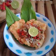 A picture of Telur Geprek Sambal Matah.
