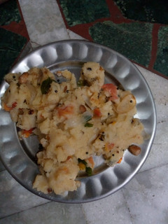उपमा (upma recipe in Hindi) रेसिपी मुख्य फोटो