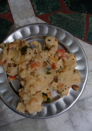 उपमा (upma recipe in Hindi) रेसिपी मुख्य फोटो