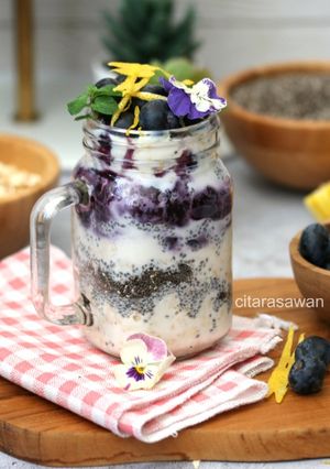 Gambar Overnight Oatmeal Blueberry Lemon