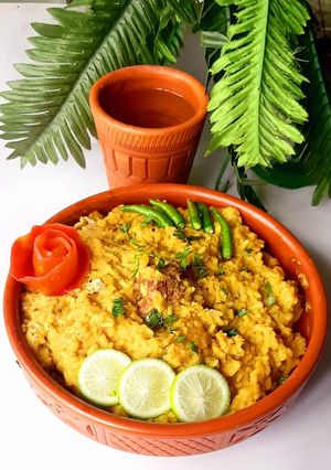 বীফ খিচুড়ি। রেসিপির প্রধান ছবি