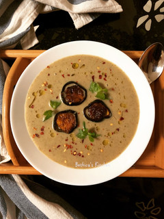 A picture of Eggplant Soup.