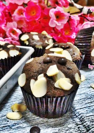 Foto resep Triple Chocolate Banana Muffins