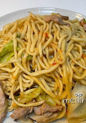 媽媽的古早味 香菇肉絲炒麵 的食譜成品照片
